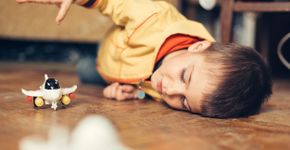 ‘Meu filho não sabe brincar sozinho’: o que isso pode significar?