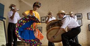 Grupo Folclórico Samba de Roda de Pirapora no Sesc Belenzinho