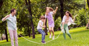 Férias sem excesso de telas: como equilibrar diversão e bem-estar infantil