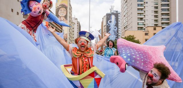 Grupo Esparrama apresenta ‘Cidade Brinquedo’
