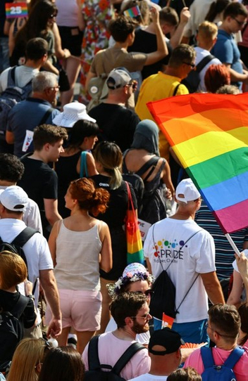 Hero mobile: 30ª edição da Parada do Orgulho LGBT+ 