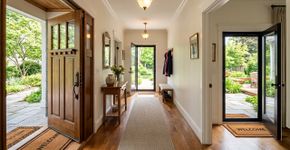 10 pontos da casa que fazem o dinheiro escapar segundo o Feng Shui — e como corrigir sem reforma