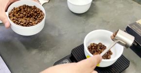 Como o café ajuda a envelhecer menos