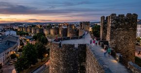 A cidade perfeita para comer bem e passear por uma muralha de dois mil anos: Patrimônio Mundial da UNESCO e uma joia da arquitetura militar