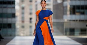 Conheça as tendências de vestidos em 2026 que deixam as roupas básicas no passado