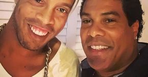Ronaldinho Gaúcho e Assis respondem a mais de 20 processos