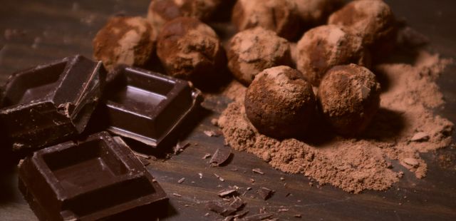 Brigadeiro de Whey Protein para quem quer se esbaldar sem sair da dieta