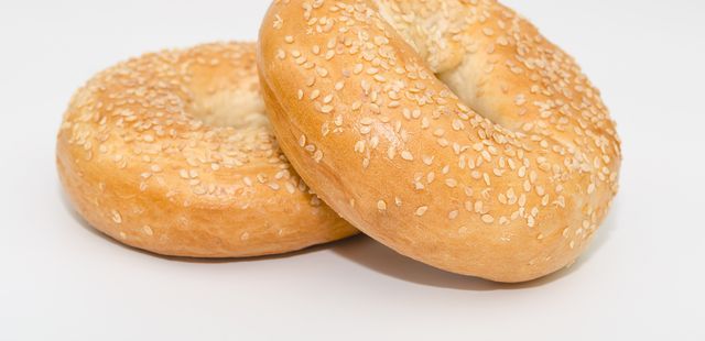Rosca recheada salgada: simples, deliciosa e irresistível