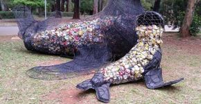 Zoo Urbano tem esculturas de recicláveis com opção de interação