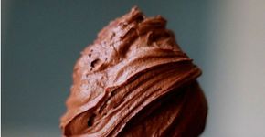 Descubra a origem do chocolate em workshop delicioso da Cacau Show