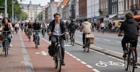 A história bizarra do país que tem mais bicicletas do que gente nas ruas