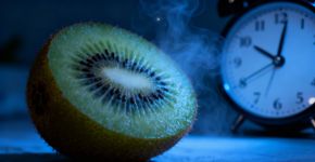A fruta que ajuda você a dormir como um bebê e é um poderoso antioxidante