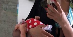 Posição da filha de Mayra Cardi gera polêmica na web