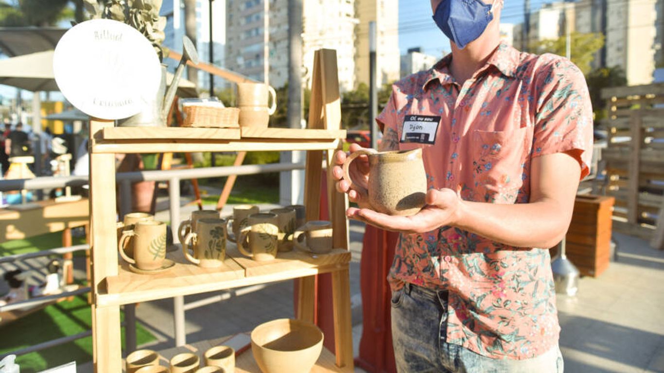 Garimpe artigos de moda, design e decoração em três feiras criativas de Porto Alegre