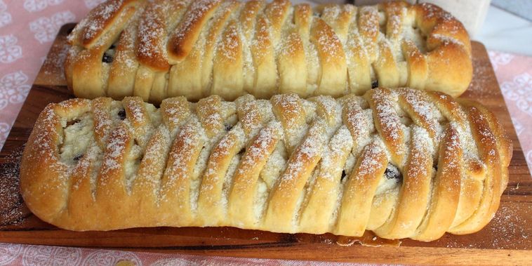 Featured main: Pão doce de ricota e passas: macio, recheado e irresistível