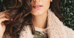 Ex-catadora de lixo vira top model e leva jovens à China