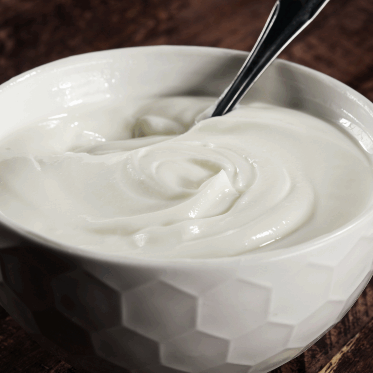 Iogurte com 2 ingredientes: você nunca mais vai precisar comprar depois dessa receita