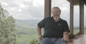 Projeto une paixão por azeite e reabilitação de pássaros em MG