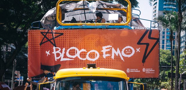 Megabloco Emo 2026