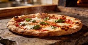 Por que a pizza de padaria é tão diferente da pizzaria e como fazer uma igual em casa