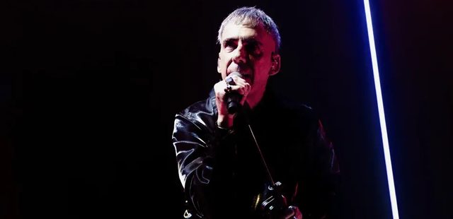 Arnaldo Antunes apresenta show Um Novo Mundo