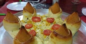 Pizza com borda de coxinha: o brasileiro chegou ao seu limite