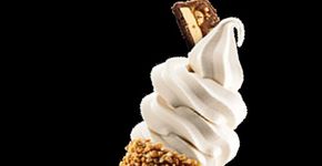 Giraffas lança sobremesa com chocolate Charge da Nestlé
