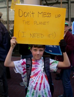 Primeiro, vamos começar a falar sobre mudanças climáticas com a seriedade que o tema merece.