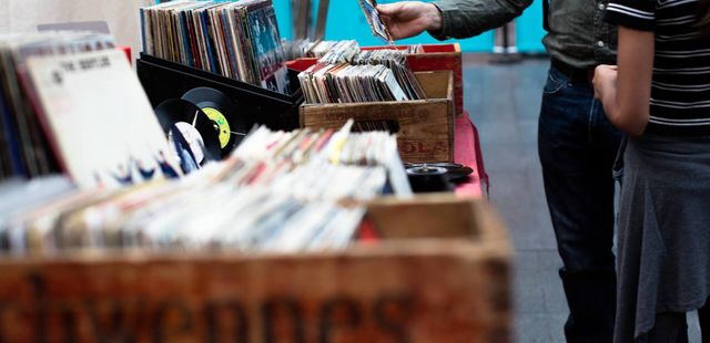 Descubra 17 lugares para garimpar discos de vinil em SP