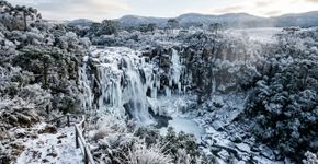 A cidade mais fria do Brasil onde as cachoeiras congelam no inverno, um fenômeno raro em país tropical