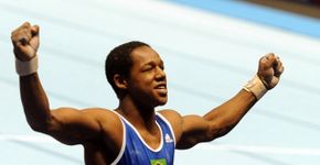 Episódio de racismo na seleção brasileira de ginástica gera polêmica nas redes sociais; em vídeo, atletas pedem desculpa
