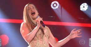 Claudia Leitte surpreende e faz aparição inusitada no The Voice