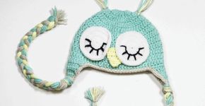 Apredenda a fazer gorros de crochê divertidos e coloridos para bebês