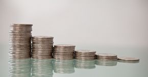 Mulheres trabalham mais e recebem menos ao longo da vida