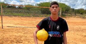 Foto: (Reprodução/Twitter@luvadepedreiro)