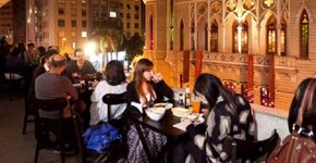Edifício Maletta: bons drinks, petiscos e uma varanda para amar