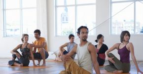 Espaço Mahal tem um dia de aulas de yoga gratuitas