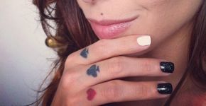 Mulheres pintam a unha de branco em campanha contra o abuso sexual