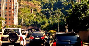 Carioca supera paulista em tempo gasto no trânsito