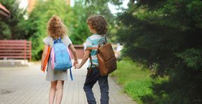 Meninas de 6 anos acreditam que só meninos podem ser gênios