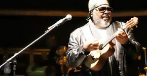 Jorge Aragão volta a São Paulo para show na zona leste