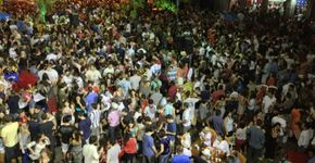 Rock e pop viram samba com o grupo Sambô; confira