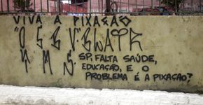 Muro na 23 de Maio é pichado com recado para João Doria