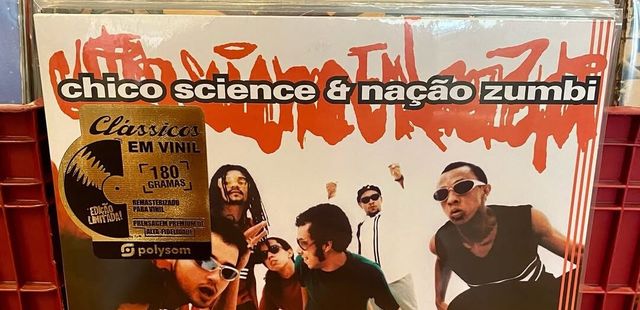 Feira de Brechós e vinil