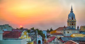 Uruguai reserva cidade histórica, sossego e praias badaladas