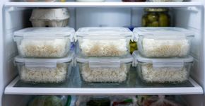 Sobrou arroz do almoço? Britânicos recomendam resfriá-lo rapidamente, colocá-lo na geladeira de preferência em até 1 hora e consumir o que foi guardado em até 24 horas
