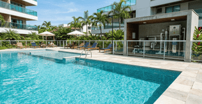 Lâmpada ultravioleta em piscinas: a solução de baixa manutenção contra a água verde