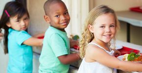 Comer também é aprender: como a alimentação na escola faz parte do processo de aprendizagem integral da criança