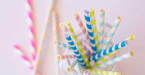 Tetra Pak desenvolve canudos de papel para suas embalagens