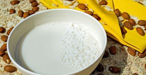 Conheça os alimentos sem lactose que podem substituir o leite